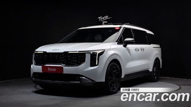 Kia Carnival 2025 — ფოტო 1/20