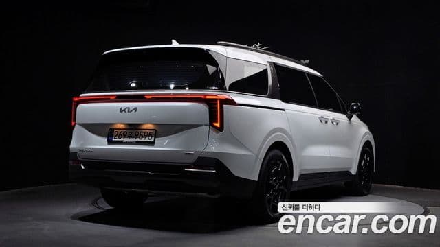 Kia Carnival 2025 — ფოტო 2/20