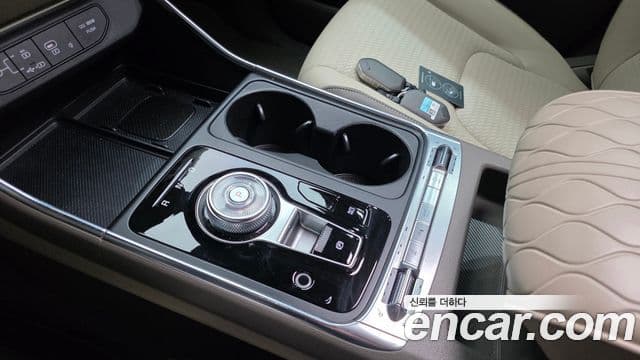 Kia Carnival 2025 — ფოტო 9/20