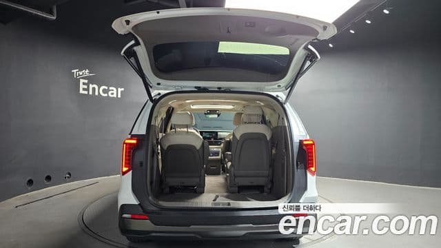 Kia Carnival 2025 — ფოტო 20/20