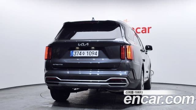 Kia Sorento 2023 — Şəkil 4/20
