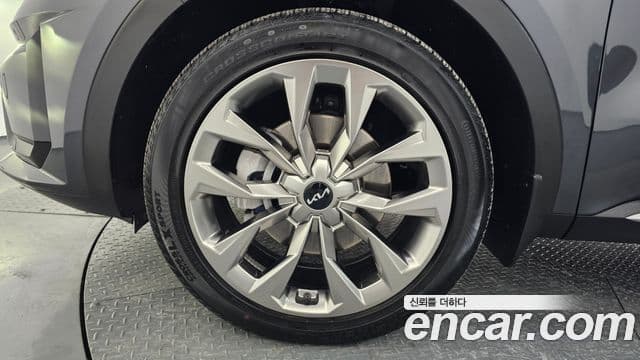 Kia Sorento 2023 — Şəkil 5/20