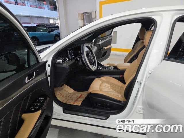 Kia K5 2023 — ფოტო 14/20