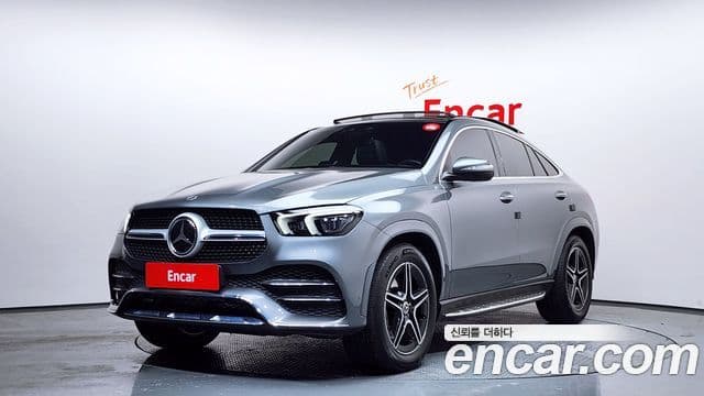 Mercedes-Benz GLE-Class 2021 — ფოტო 9/20
