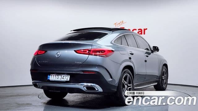 Mercedes-Benz GLE-Class 2021 — ფოტო 4/20