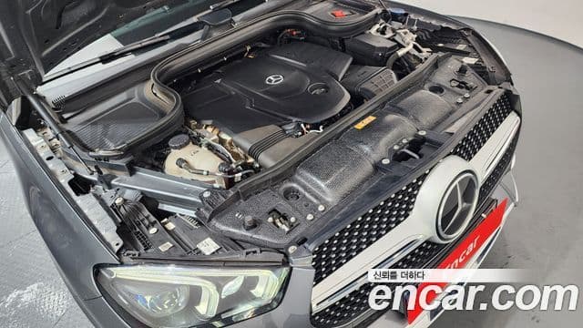 Mercedes-Benz GLE-Class 2021 — ფოტო 11/20