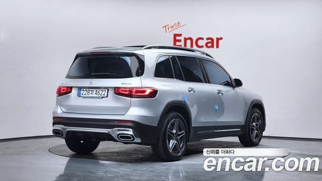 Mercedes-Benz GLB-Class 2023 — ფოტო 2/20