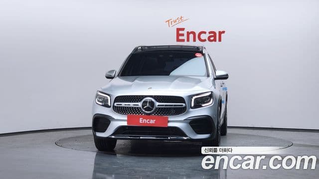 Mercedes-Benz GLB-Class 2023 — ფოტო 3/20