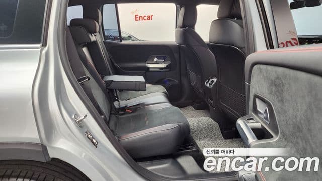 Mercedes-Benz GLB-Class 2023 — ფოტო 12/20