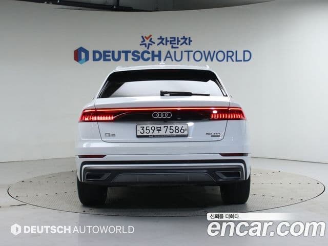 Audi Q8 2020 — Photo 18/20