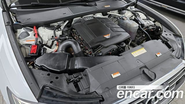 Audi A6 2020 — ფოტო 6/20