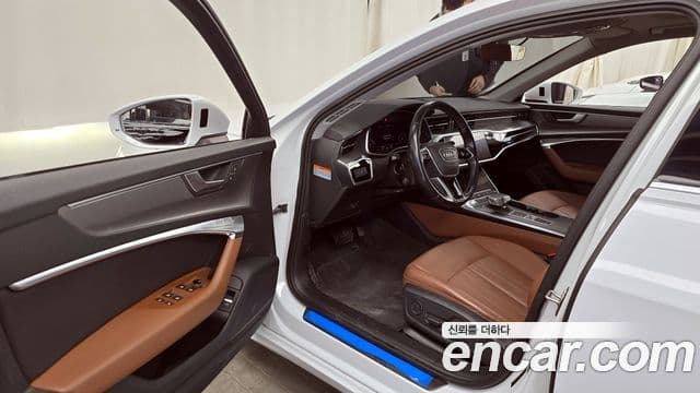 Audi A6 2020 — фото 10 из 20