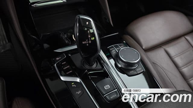 BMW X4 2020 — Şəkil 9/20
