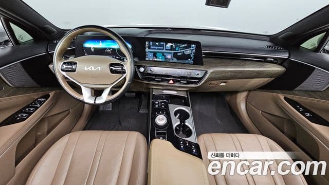 Kia K8 2021 — Şəkil 10/20