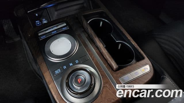 Genesis Electrified G80 2020 — ფოტო 9/20