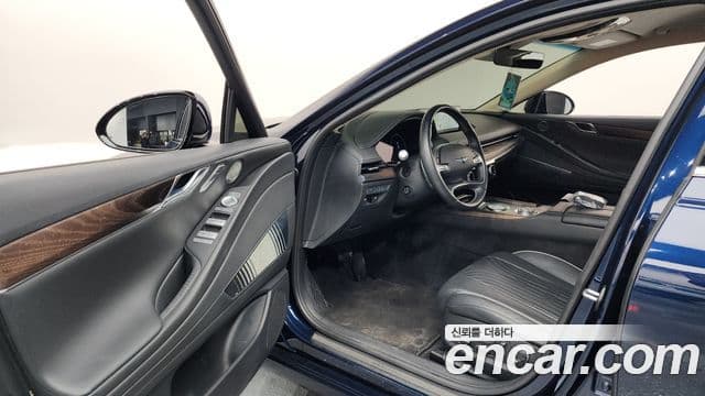Genesis Electrified G80 2020 — ფოტო 10/20