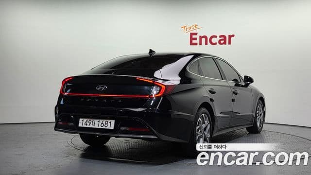 Hyundai Sonata Hybrid 2020 — Şəkil 12/20