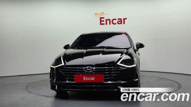 Hyundai Sonata Hybrid 2020 — Şəkil 10/20