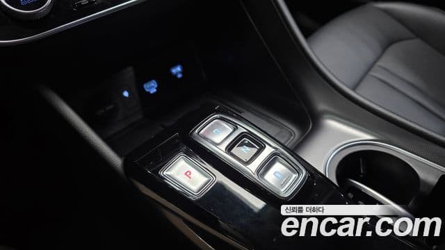 Hyundai Sonata Hybrid 2020 — Şəkil 14/20