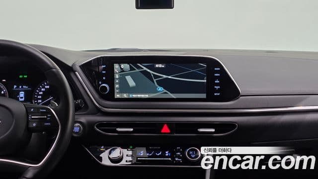 Hyundai Sonata Hybrid 2020 — Şəkil 9/20