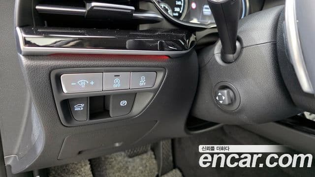 Genesis Electrified G80 2024 — Şəkil 14/20