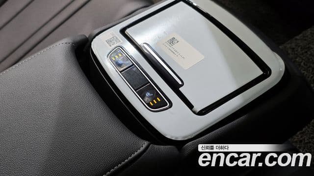 Genesis Electrified G80 2024 — Şəkil 18/20