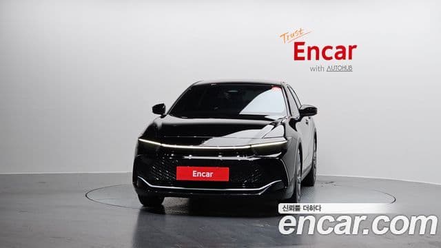 Toyota Crown Crossover 2023 — ფოტო 3/20