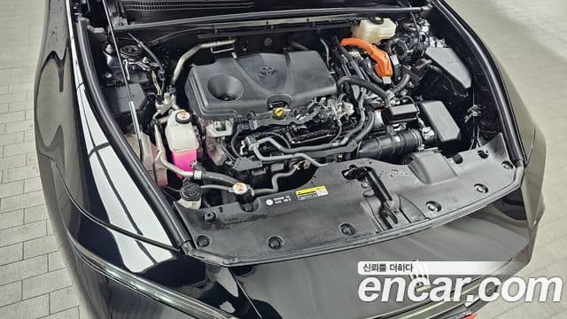 Toyota Crown Crossover 2023 — ფოტო 6/20