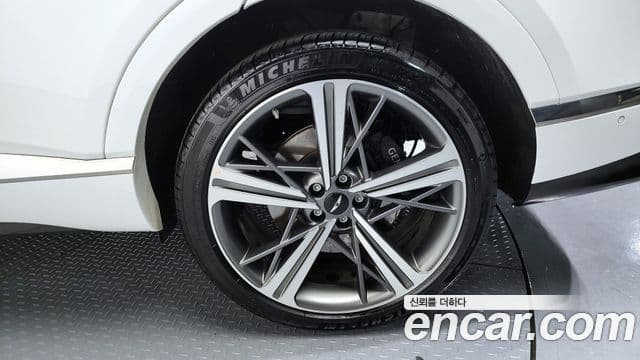 Genesis GV80 Coupe 2023 — Şəkil 8/20