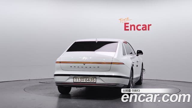 Hyundai Grandeur 2023 — ფოტო 4/20