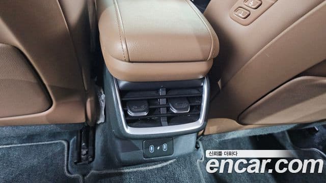 Hyundai Grandeur 2023 — ფოტო 20/20