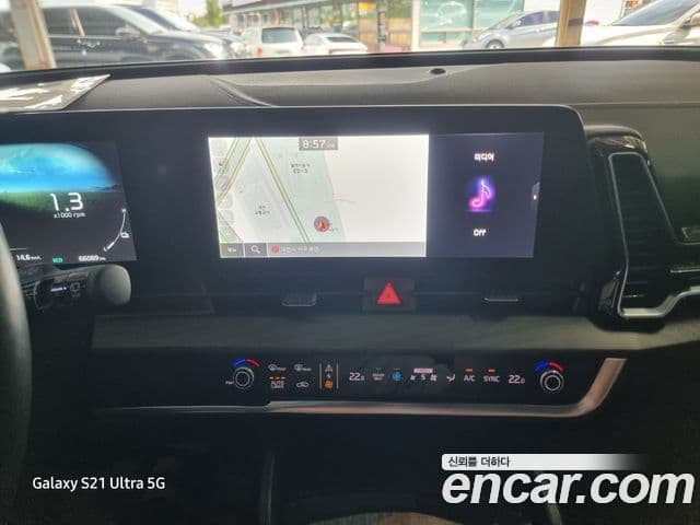 Kia Sportage 2022 — Şəkil 15/20