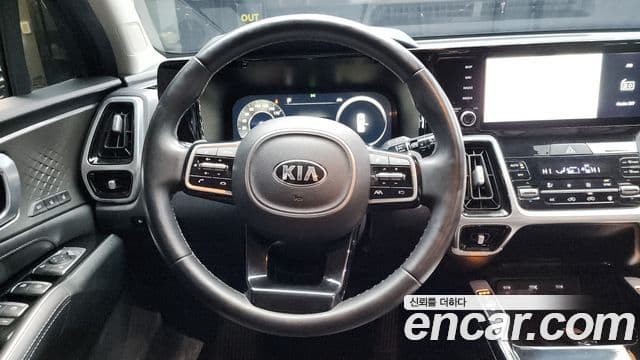 Kia Sorento 2021 — Фото 13/20