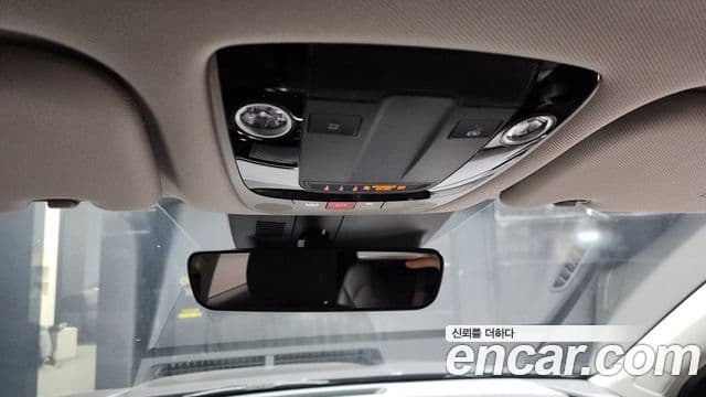 Kia Sorento 2022 — Şəkil 16/20