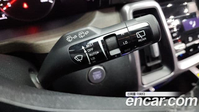 Kia Sorento 2022 — Şəkil 18/20