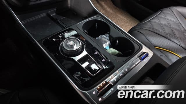 Kia Carnival 2025 — ფოტო 9/20
