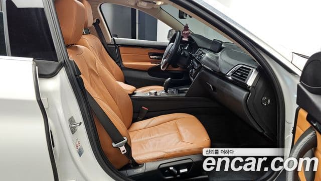 BMW 4 Series 2018 — Фото 11/20
