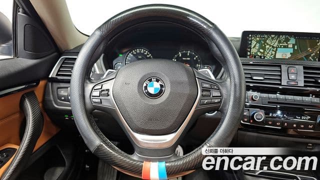BMW 4 Series 2018 — Фото 13/20