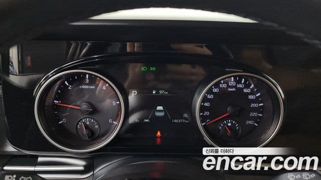 Kia Carnival 2020 — Şəkil 8/20
