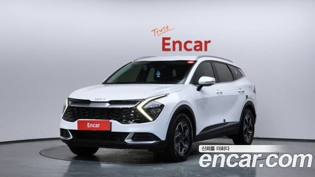 Kia Sportage 2021 — Фото 1/20