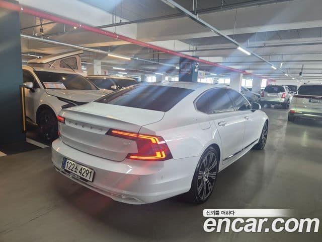 Volvo S90 2020 — Şəkil 15/20