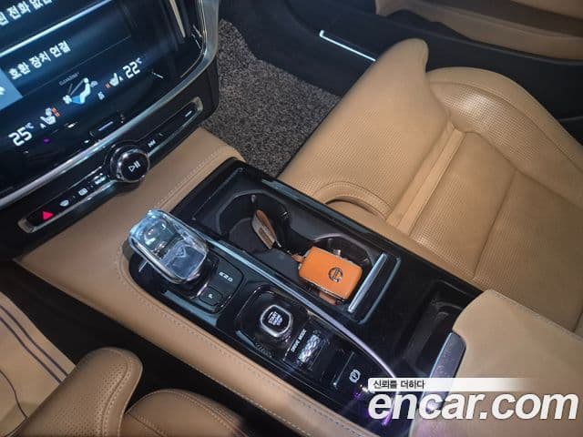 Volvo S90 2020 — Şəkil 20/20