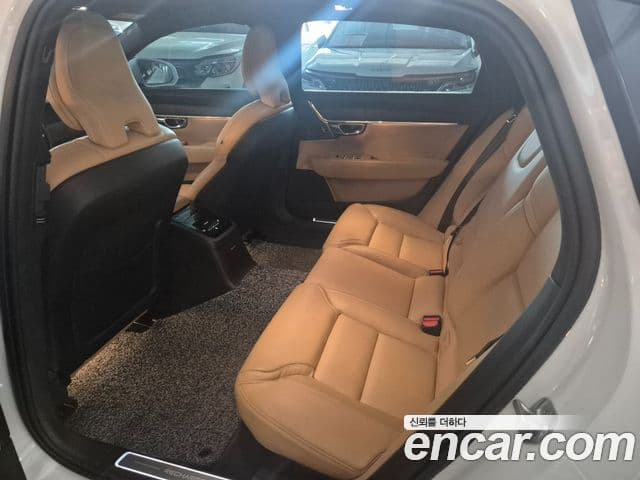 Volvo S90 2020 — Şəkil 16/20