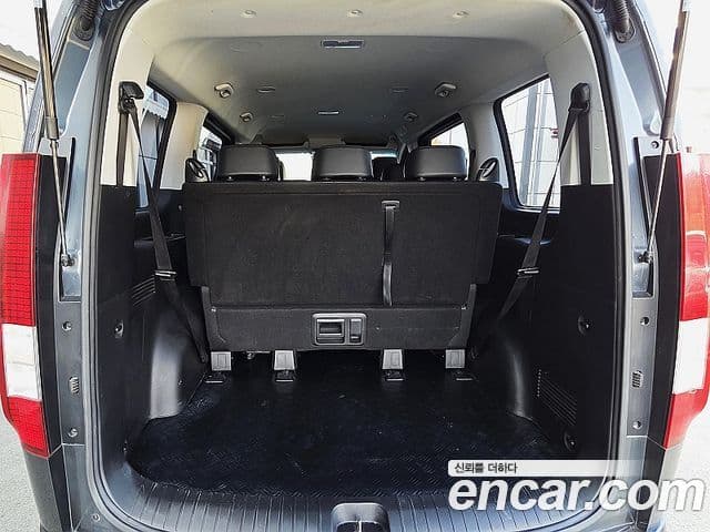 Hyundai Staria 2021 — Photo 2/20