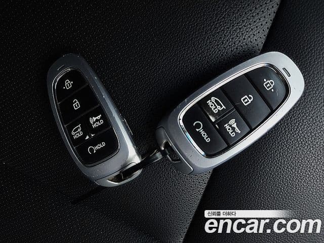 Hyundai Staria 2021 — Photo 4/20