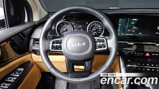 Kia Carnival 2022 — Фото 13/20