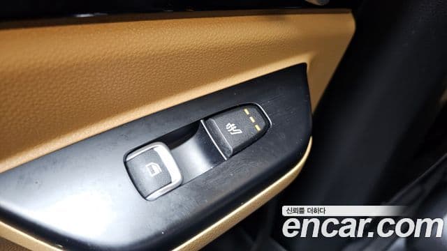 Kia Carnival 2022 — Фото 17/20