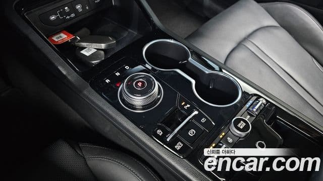 Kia K5 2023 — ფოტო 9/20