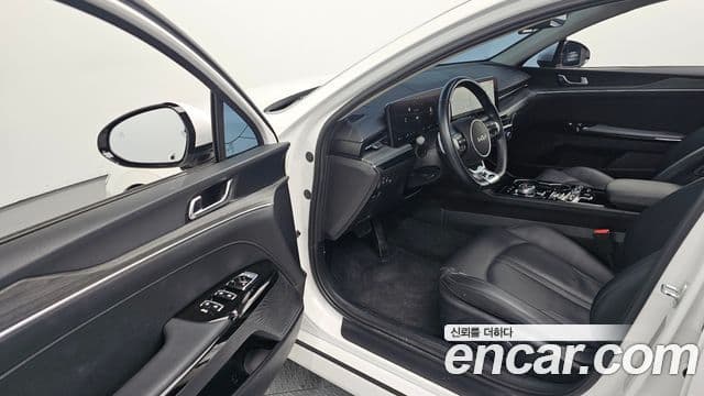 Kia K5 2023 — ფოტო 10/20