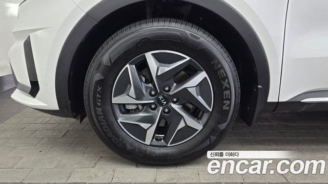 Kia Sorento 2021 — ფოტო 5/20